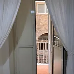 Casa Di Miriam Centro Storico Di Feriehus